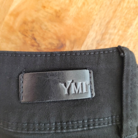 YMI women Jeans Like New - Picture 6 of 6